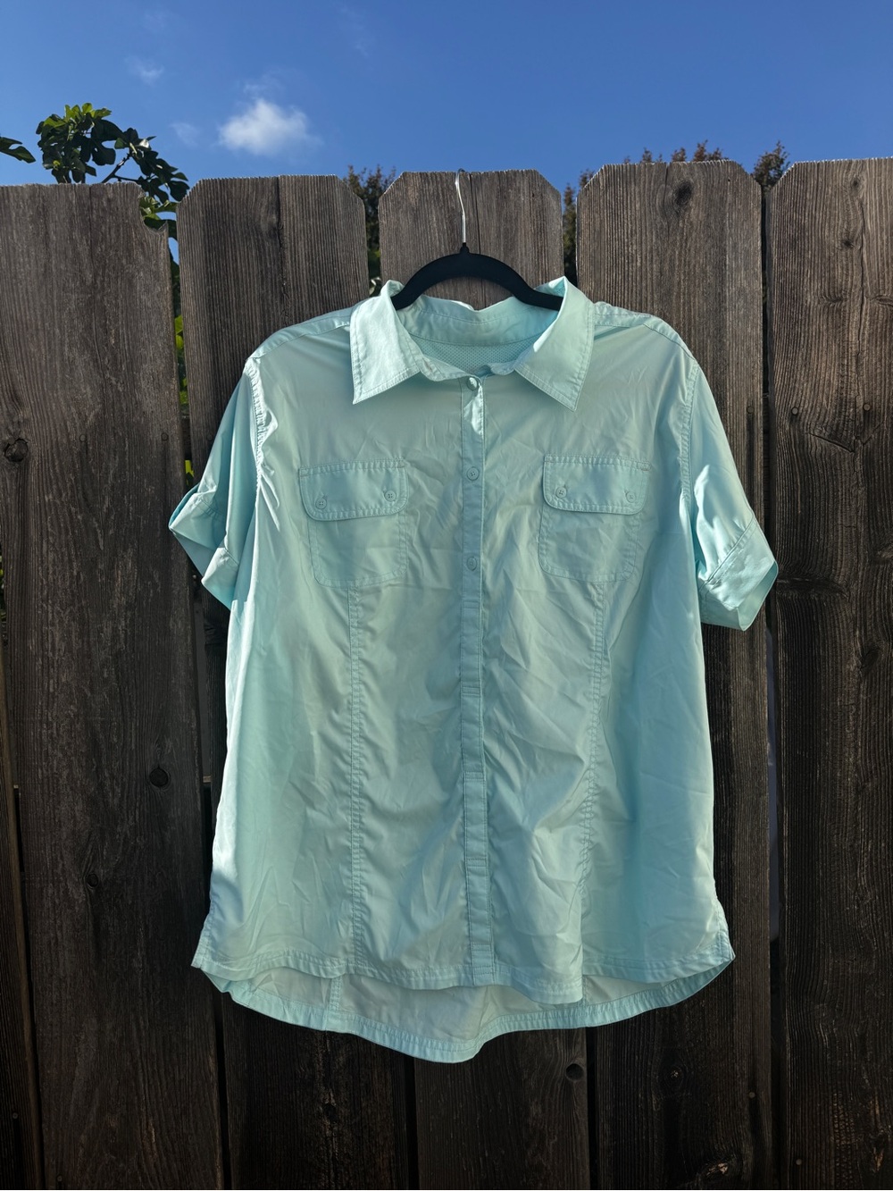 Vintage Eddie Bauer Light Mint Green Blue Short-Sleeve Outdoor Button-Down Shirt